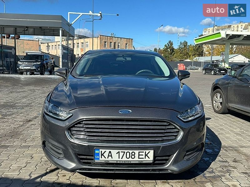 Седан Ford Fusion 2016 в Білій Церкві