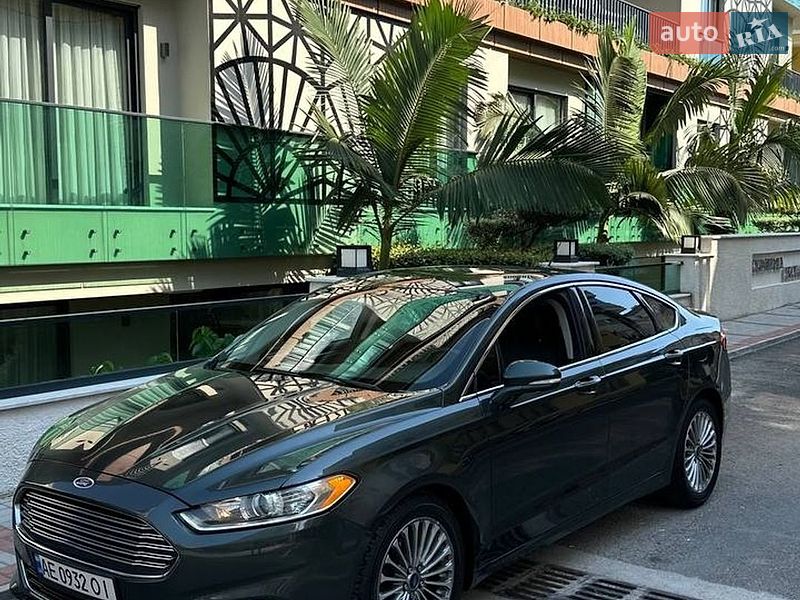 Седан Ford Fusion 2015 в Ірпені