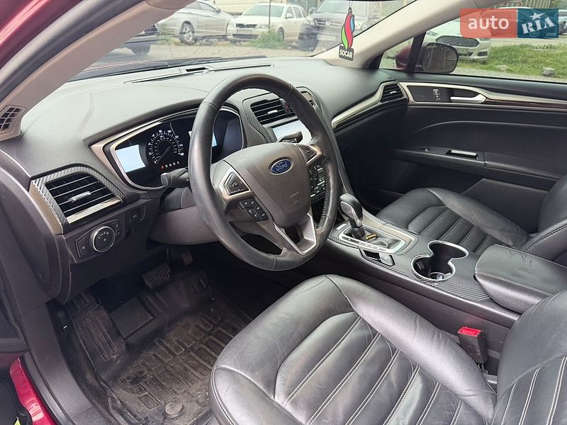 Седан Ford Fusion 2016 в Вінниці