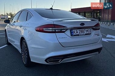 Седан Ford Fusion 2018 в Киеве