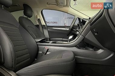 Седан Ford Fusion 2013 в Киеве