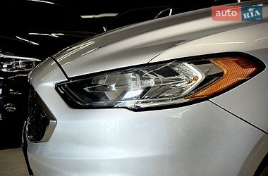 Седан Ford Fusion 2017 в Николаеве