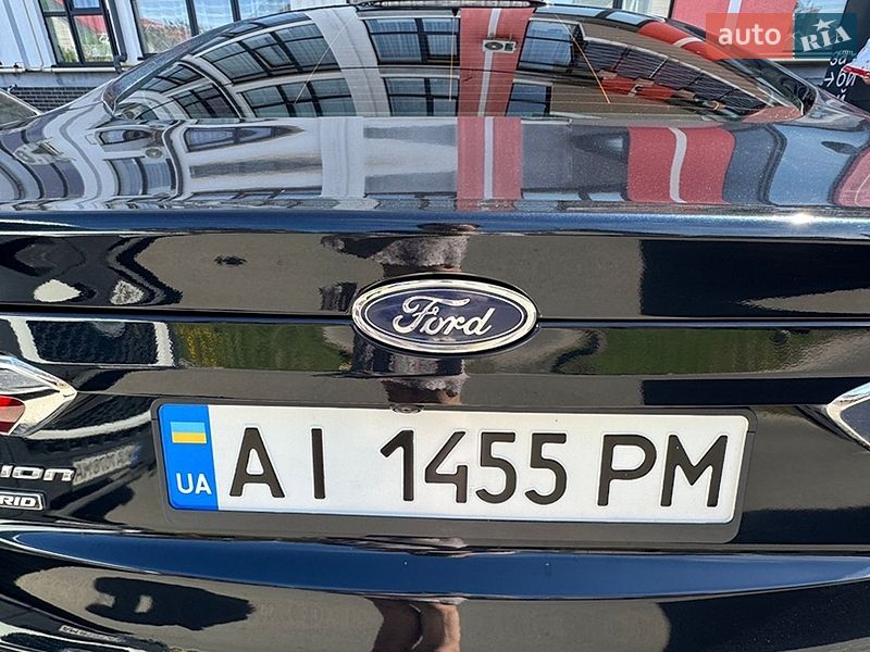 Седан Ford Fusion 2019 в Святопетрівське фото 3 Седан Ford Fusion 2019 в Святопетрівське