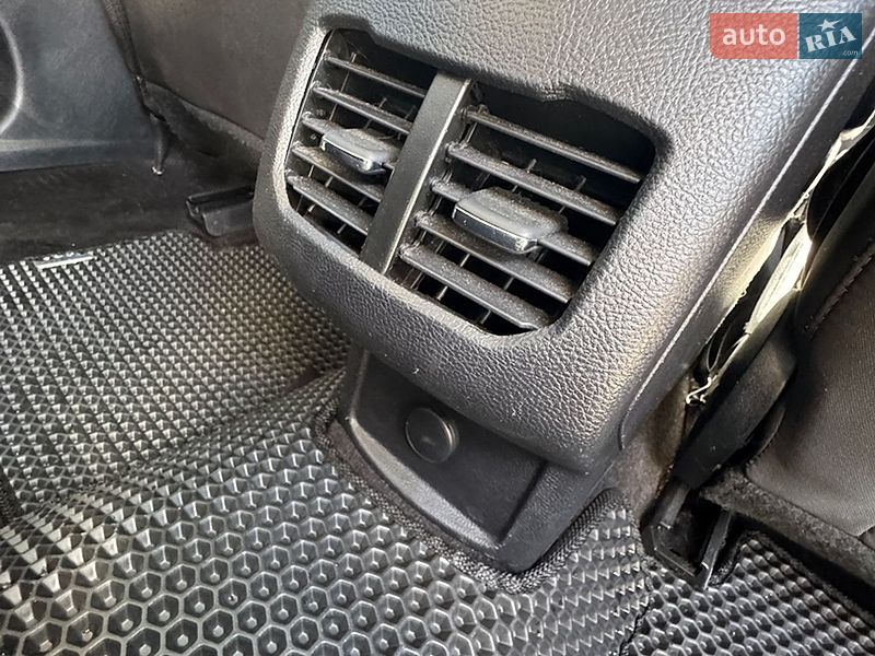 Седан Ford Fusion 2019 в Святопетрівське фото 27 Седан Ford Fusion 2019 в Святопетрівське