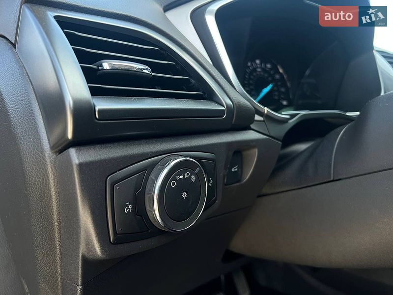 Седан Ford Fusion 2015 в Одессе