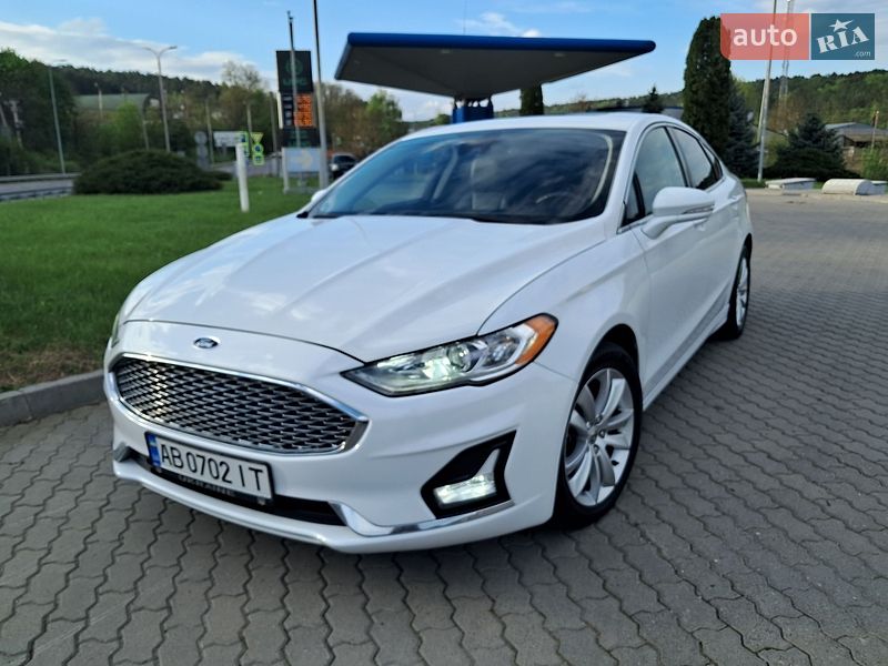 Седан Ford Fusion 2019 в Могилев-Подольске