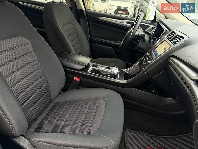 Седан Ford Fusion 2020 в Харькове