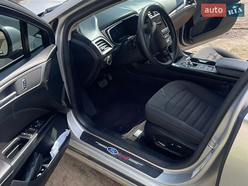 Седан Ford Fusion 2017 в Нікополі фото 9 Седан Ford Fusion 2017 в Нікополі