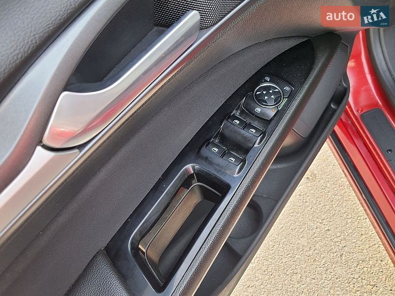 Седан Ford Fusion 2014 в Запоріжжі