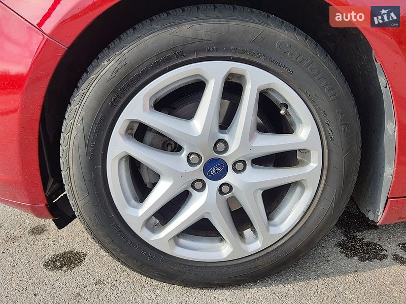 Седан Ford Fusion 2014 в Запоріжжі
