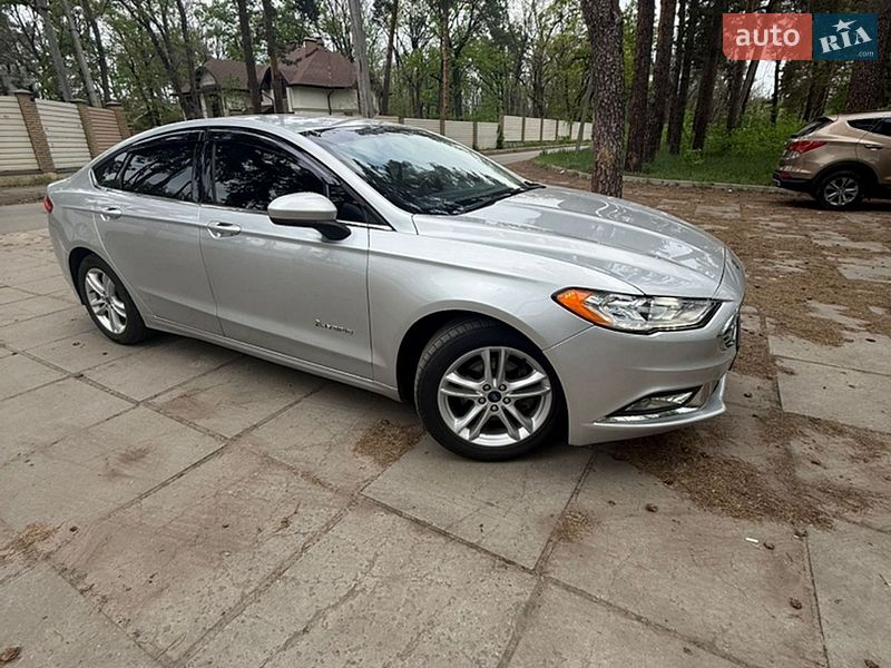 Седан Ford Fusion 2018 в Полтаве