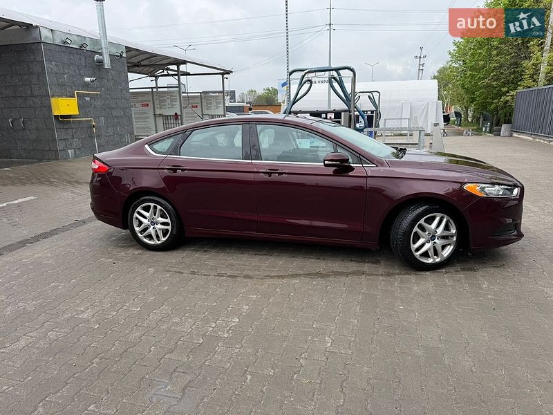 Седан Ford Fusion 2012 в Киеве
