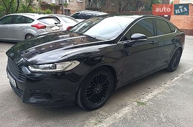 Седан Ford Fusion 2016 в Дніпрі