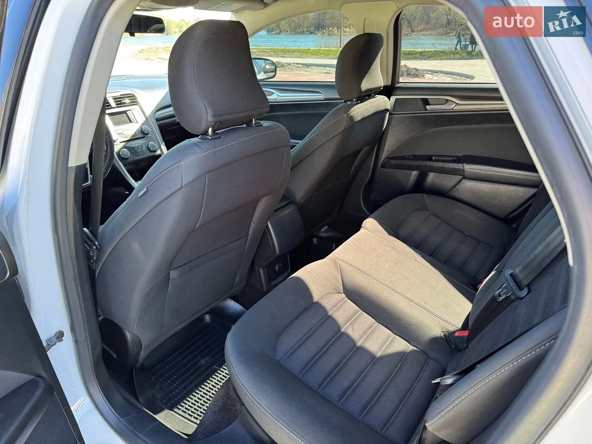 2017 Ford Fusion - мініатюра 44