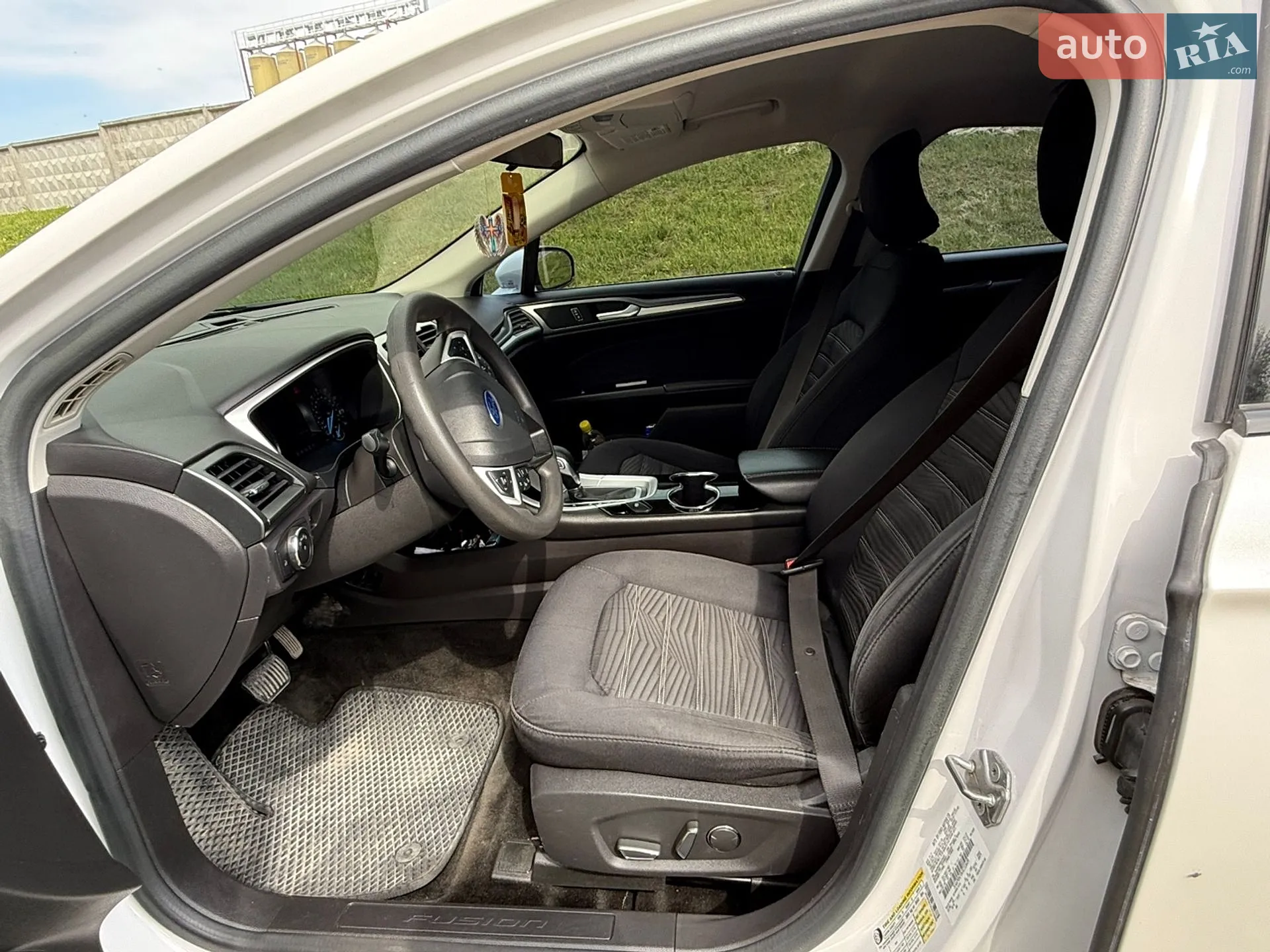 2015 Ford Fusion - мініатюра 14