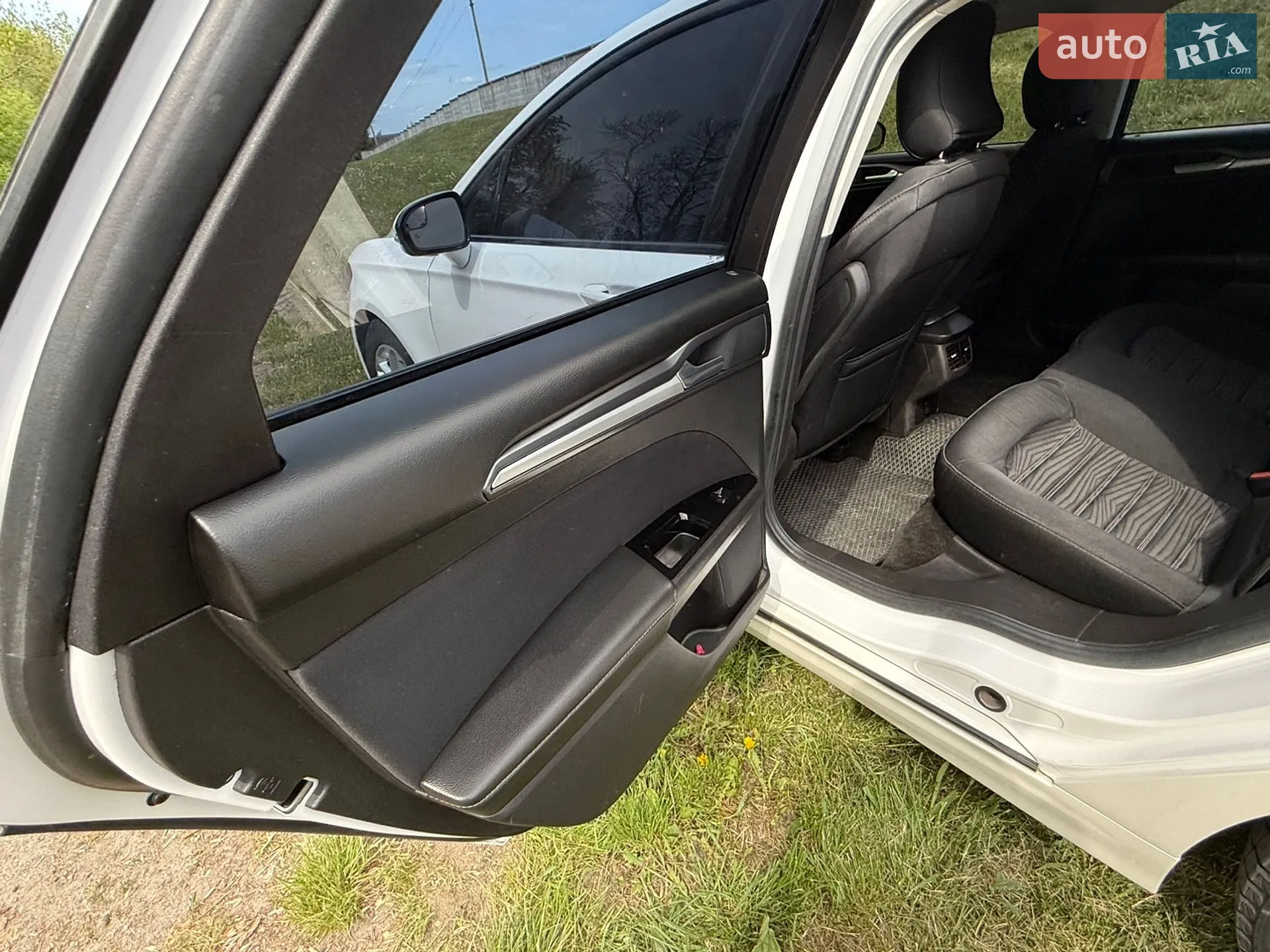 2015 Ford Fusion - мініатюра 21