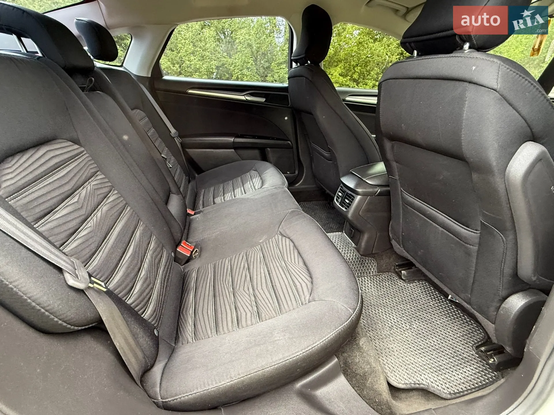 2015 Ford Fusion - мініатюра 23