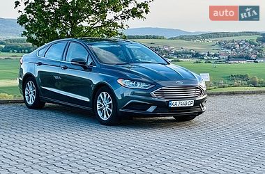 Седан Ford Fusion 2016 в Києві