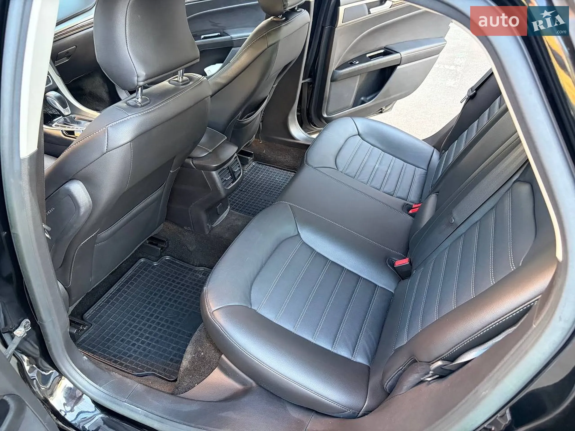 2016 Ford Fusion - мініатюра 13