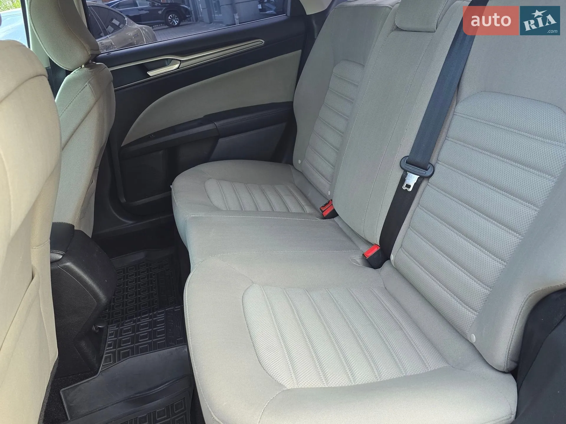 2016 Ford Fusion - мініатюра 22
