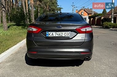 Седан Ford Fusion 2016 в Гореничах