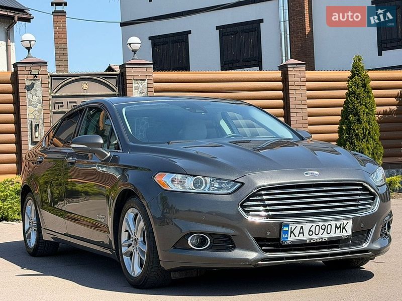 Седан Ford Fusion 2015 в Борисполе
