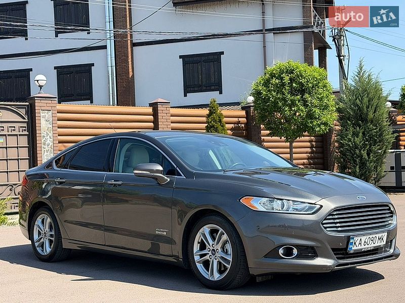 Седан Ford Fusion 2015 в Борисполе