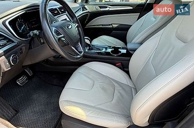 Седан Ford Fusion 2015 в Борисполе