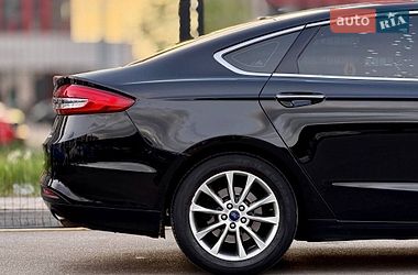 Седан Ford Fusion 2017 в Киеве