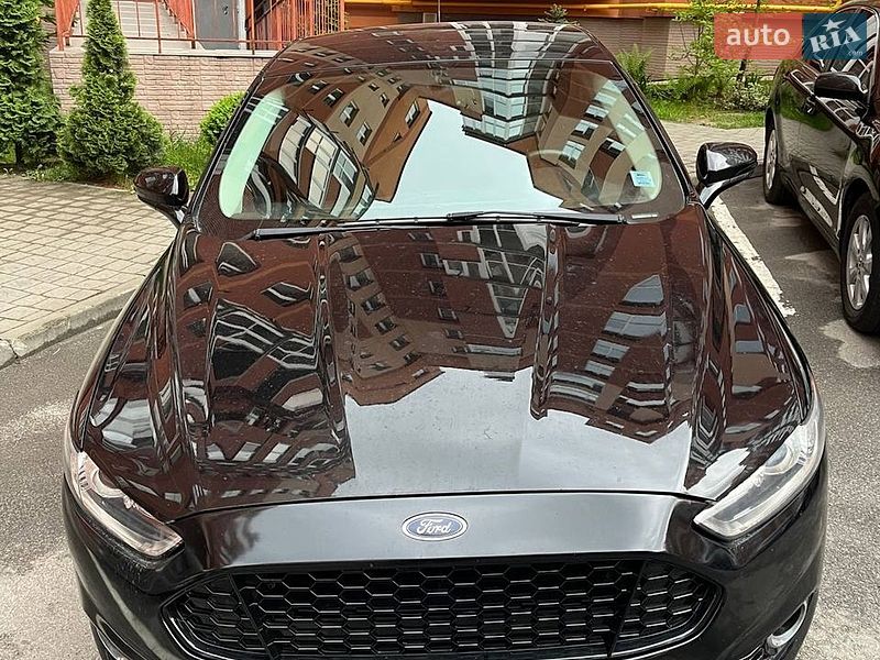 Ford Fusion 2016