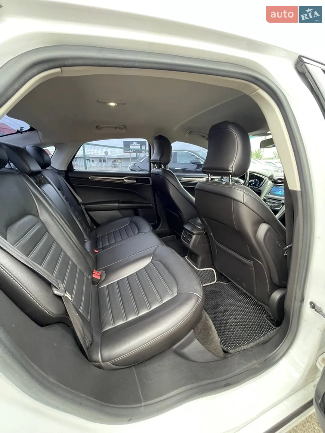2015 Ford Fusion - мініатюра 16