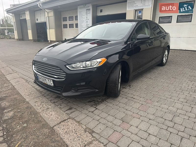 Ford Fusion 2016