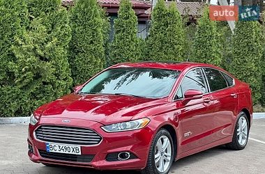Седан Ford Fusion 2015 в Львове