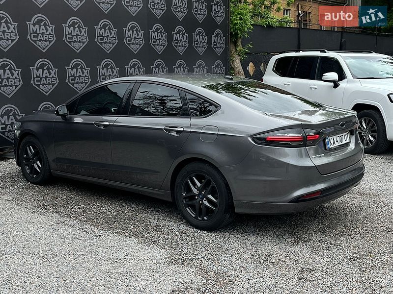 Седан Ford Fusion 2013 в Киеве