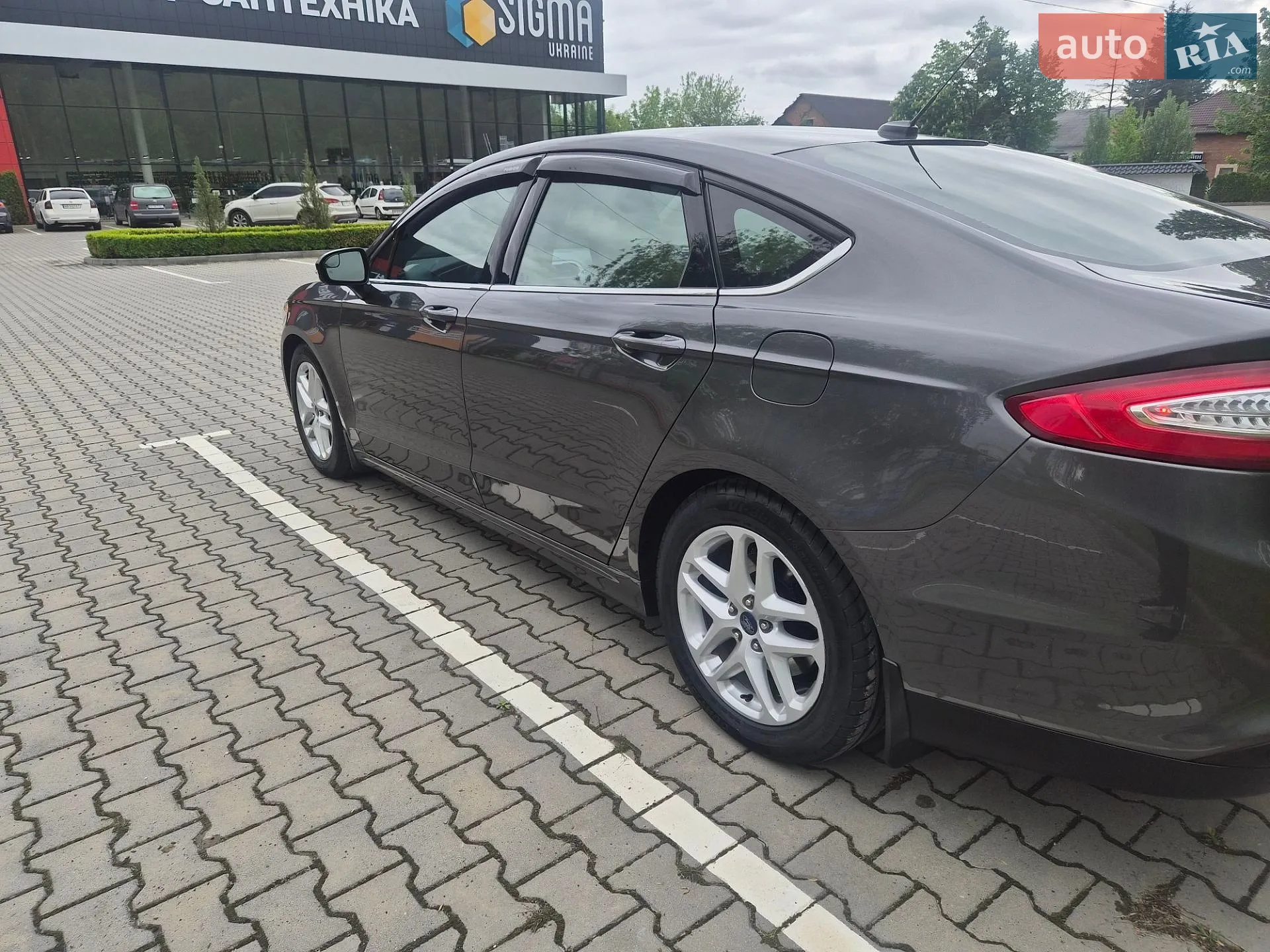 2015 Ford Fusion - мініатюра 28