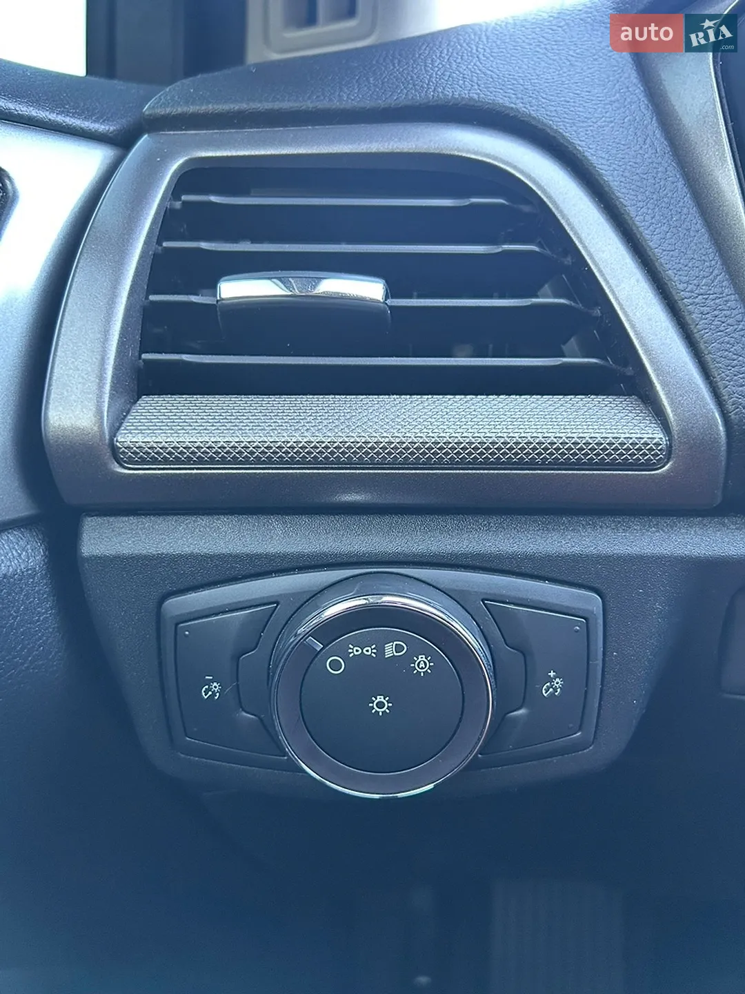 2019 Ford Fusion - мініатюра 41