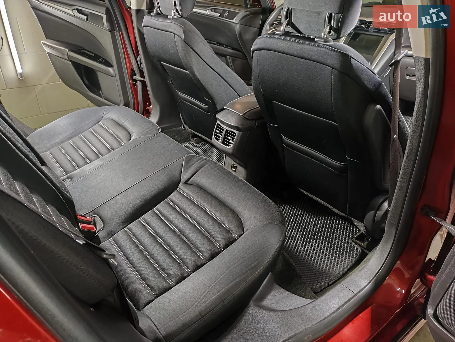 2014 Ford Fusion - мініатюра 16