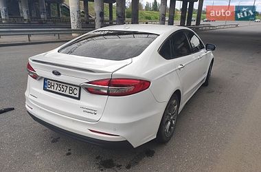 Седан Ford Fusion 2019 в Одессе