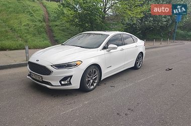 Седан Ford Fusion 2019 в Одессе