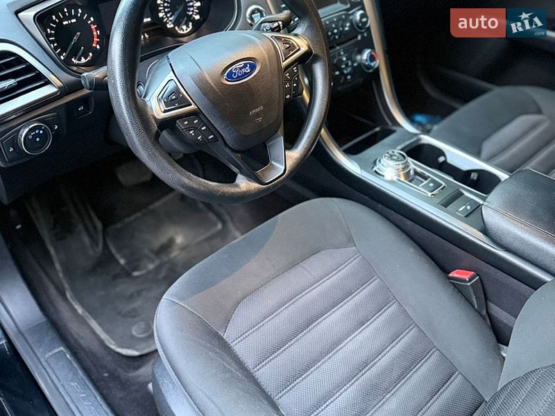 Седан Ford Fusion 2016 в Киеве