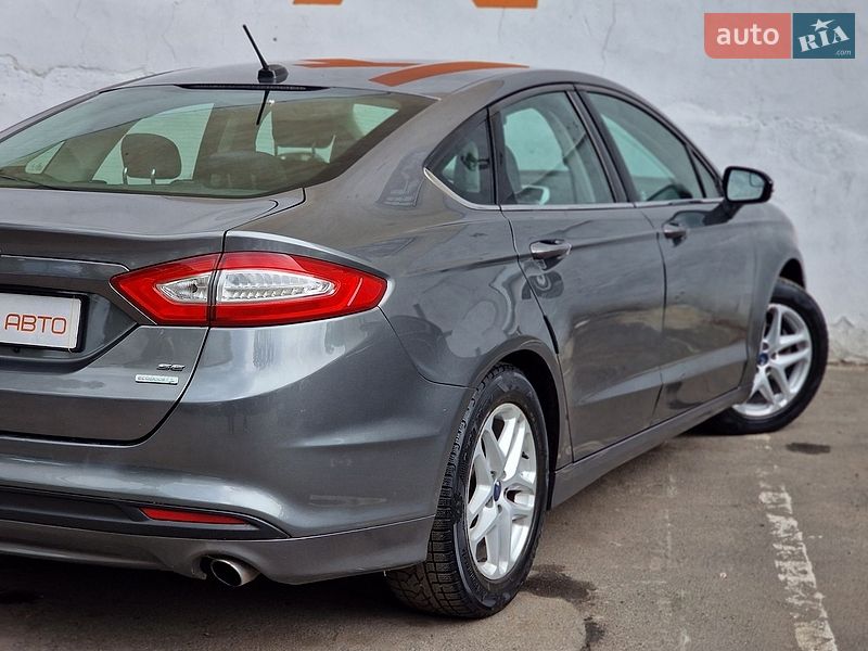 Седан Ford Fusion 2014 в Одессе