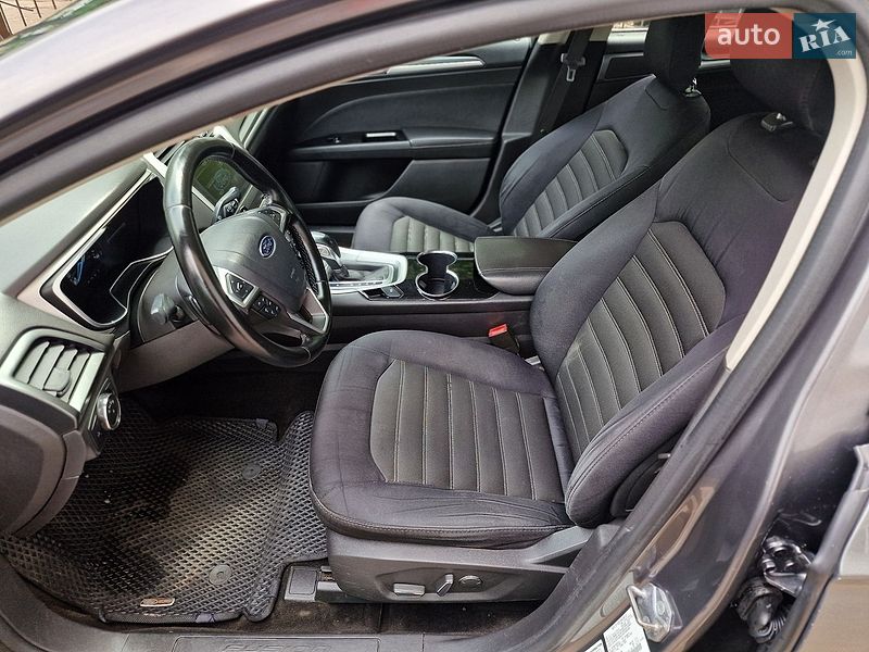 Седан Ford Fusion 2014 в Одессе