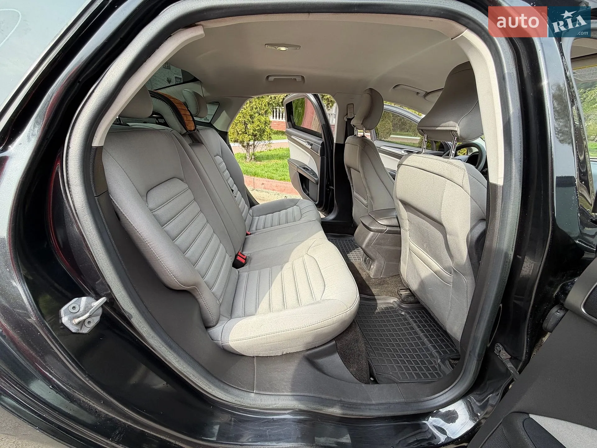 2014 Ford Fusion - мініатюра 30