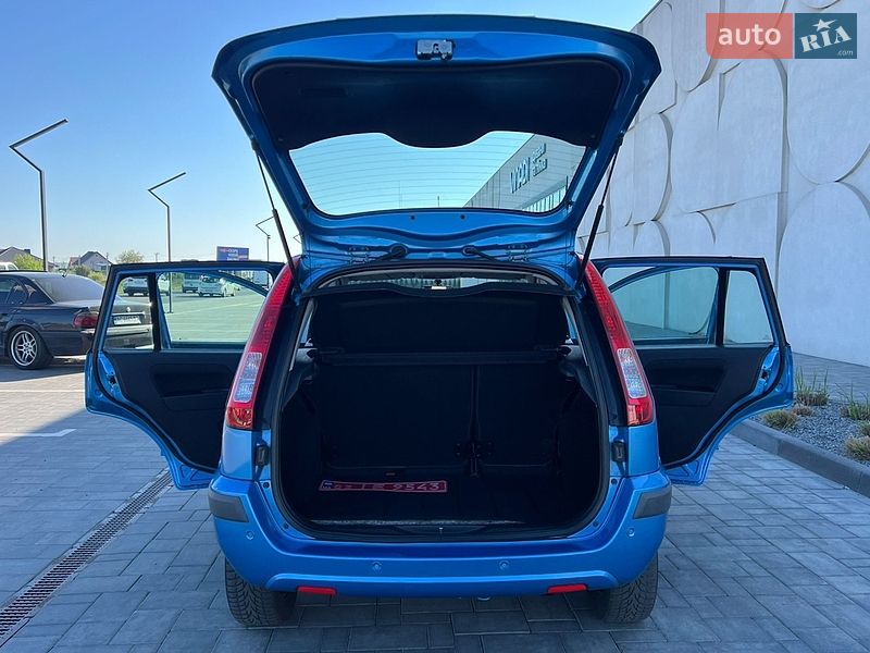 Хэтчбек Ford Fusion 2008 в Луцке