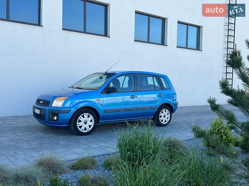 Хэтчбек Ford Fusion 2008 в Луцке