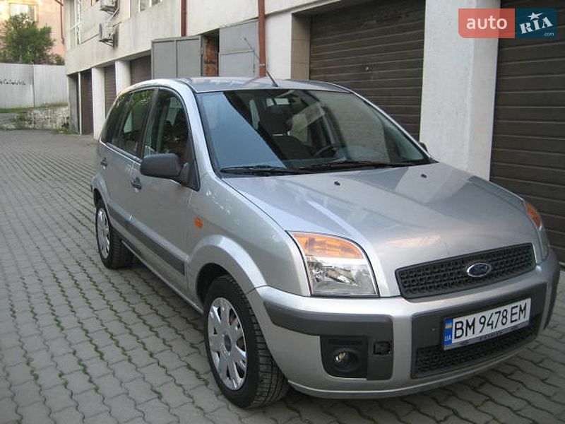 Хэтчбек Ford Fusion 2009 в Черновцах