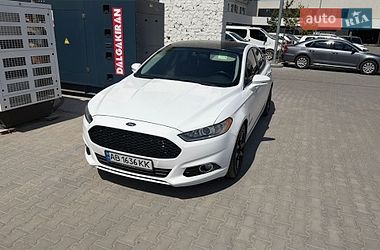 Седан Ford Fusion 2014 в Виннице