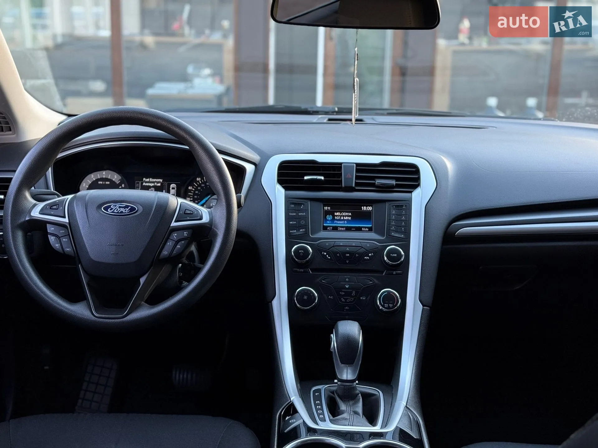 2015 Ford Fusion - мініатюра 24