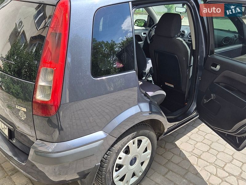 Хетчбек Ford Fusion 2008 в Івано-Франківську
