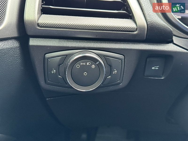 Седан Ford Fusion 2017 в Полтаві